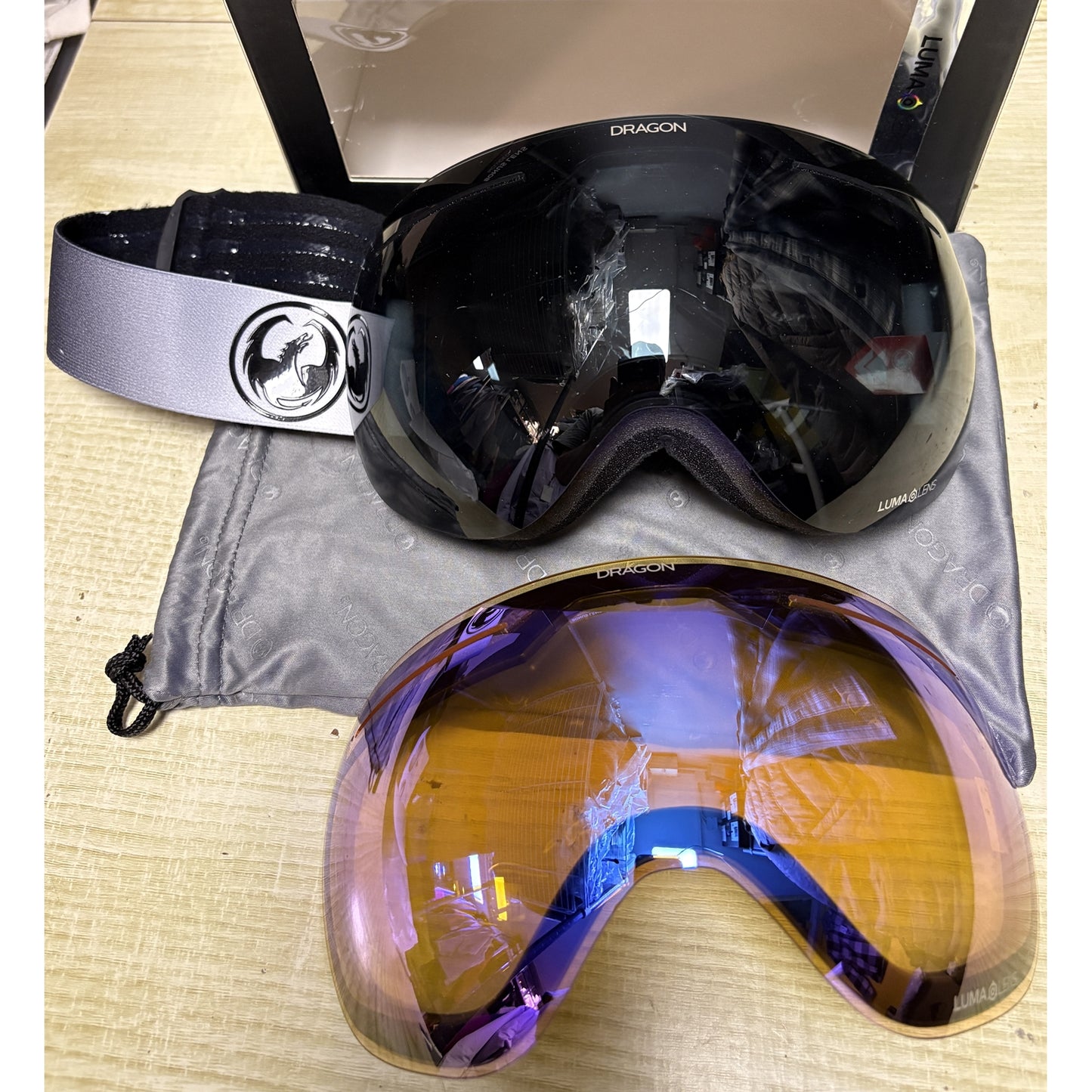 可試 Dragon X1 Goggles 多一塊淺色鏡&nbsp;