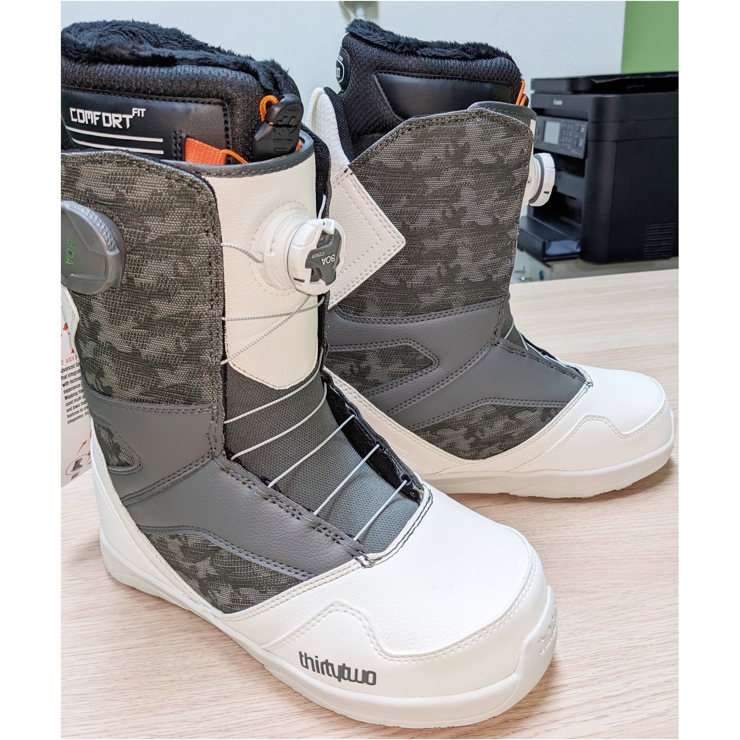 可試 Thirtytwo STW Double Boa Snowboard Boots US6, US6.5