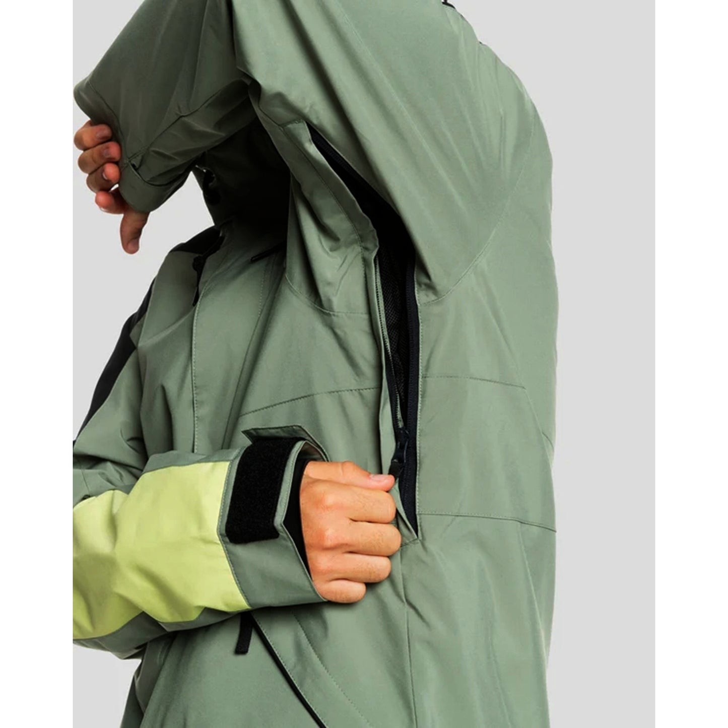 到店試 Quiksilver Radicalo Jacket 20K 高防水/透氣 snowboard ski