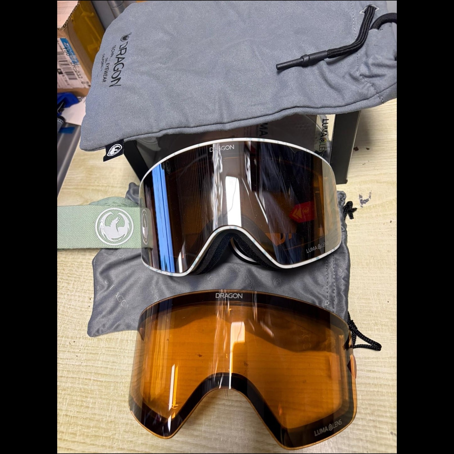 全新到店試 Dragon Alliance NFX MAG 磁石換鏡 snow goggle 連多一塊黃色夜鏡